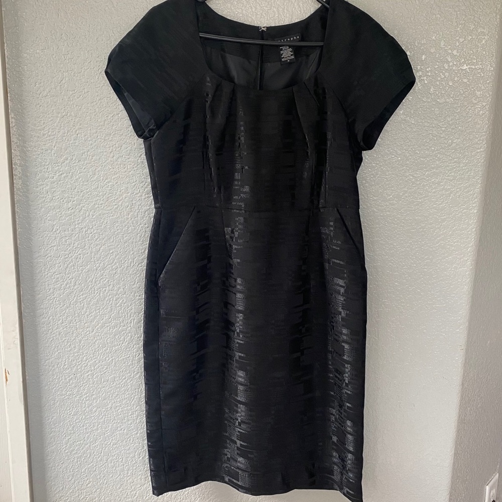 Apostrophe Black cocktail Dress